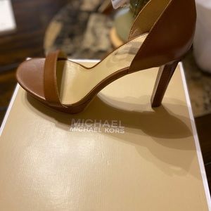 Micheal Kors heels